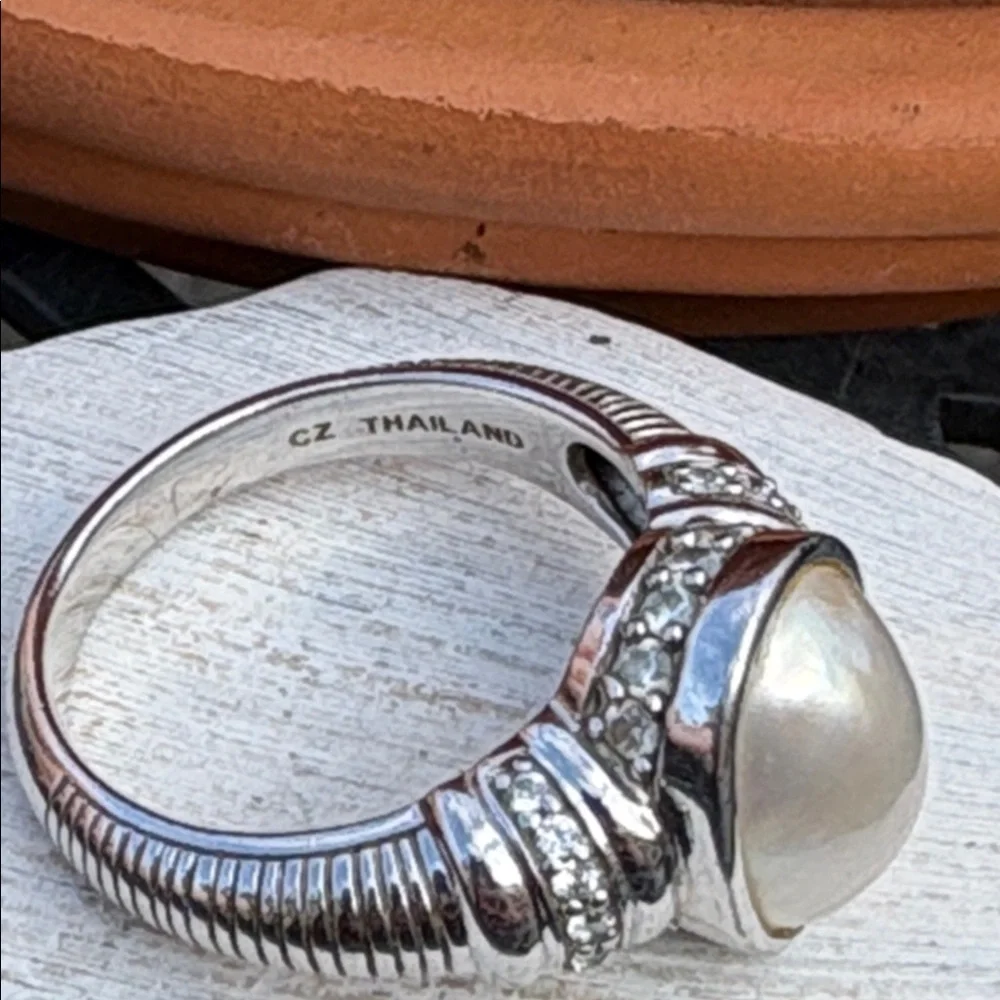 Judith Ripka Mother of Pearl Diamonique CZ Sterling Silver Ring Size 10 Bold - Picture 5 of 12